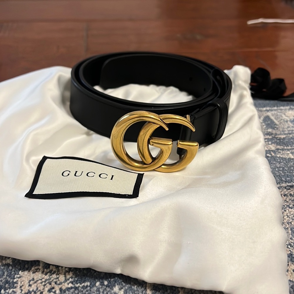 85 34 wide double G Gucci belt